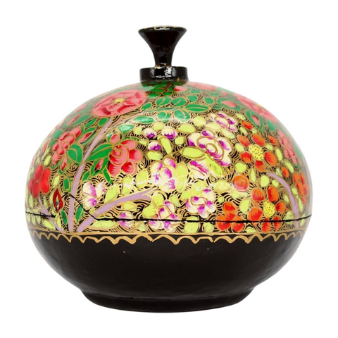 Artezen London 5" Green Gift Box with Milk Chocolate Almonds